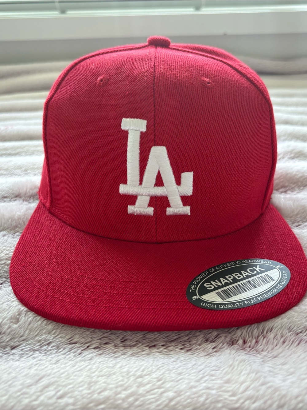 Red LA Embroidered Snapback Hat - Unbranded